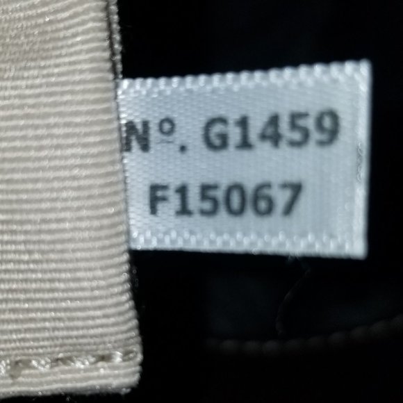 Coach Signature Duffle LIKE NEW in Khaki & Mahogany with adjustable strap - Picture 3 of 12